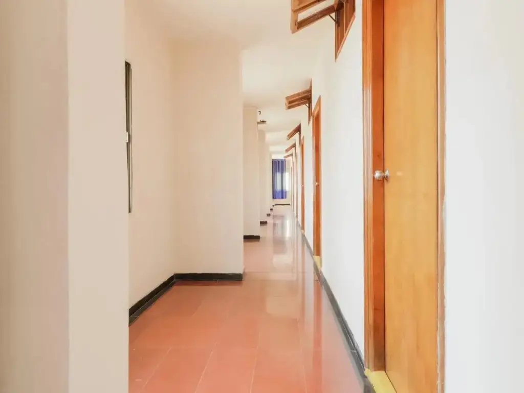 Раджамундри: Bommana Residency