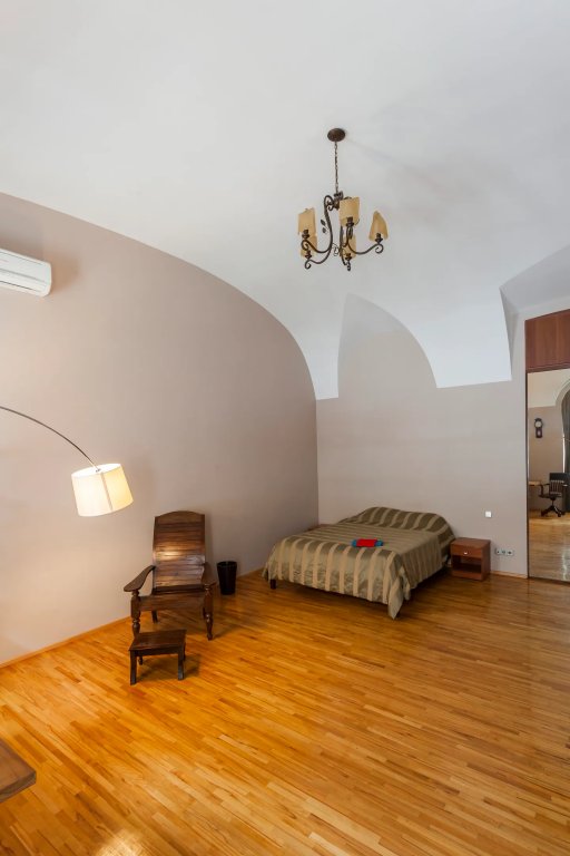 Санкт-Петербург: Апартаменты a.m. Rooms Galernaya English Style