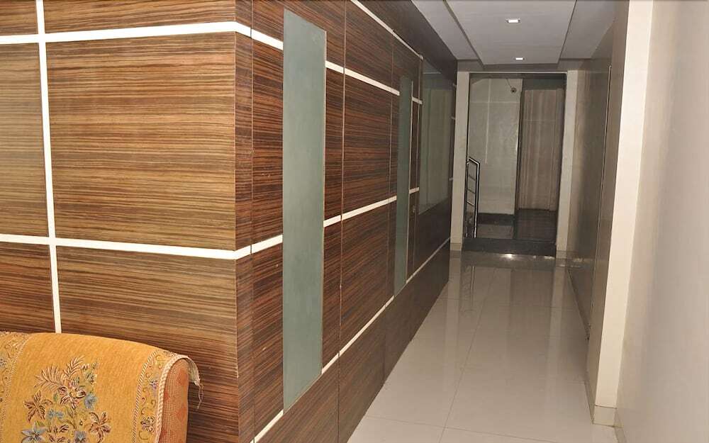 Ширди: Hotel Kalpadeep Inn