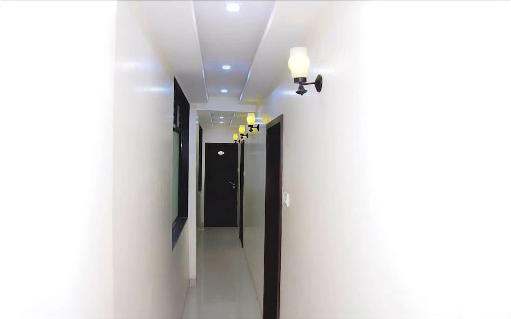 Ширди: Hotel Kalpadeep Inn
