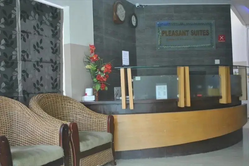 Бангалор: Pleasant Suites