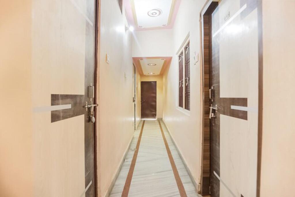 Сарнатх: Hotel Aakash Ganga