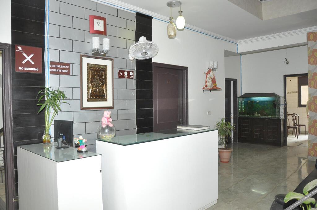 Royal Inn by OYO Rooms — фото 1