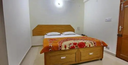 Крепость Jhansi: Aditya Hotel Orchha