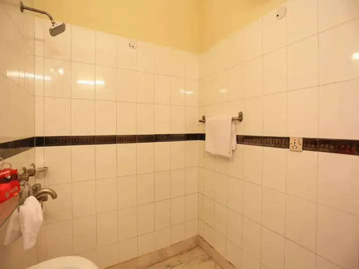 Нойда: OYO Flagship Noida Spice Mall