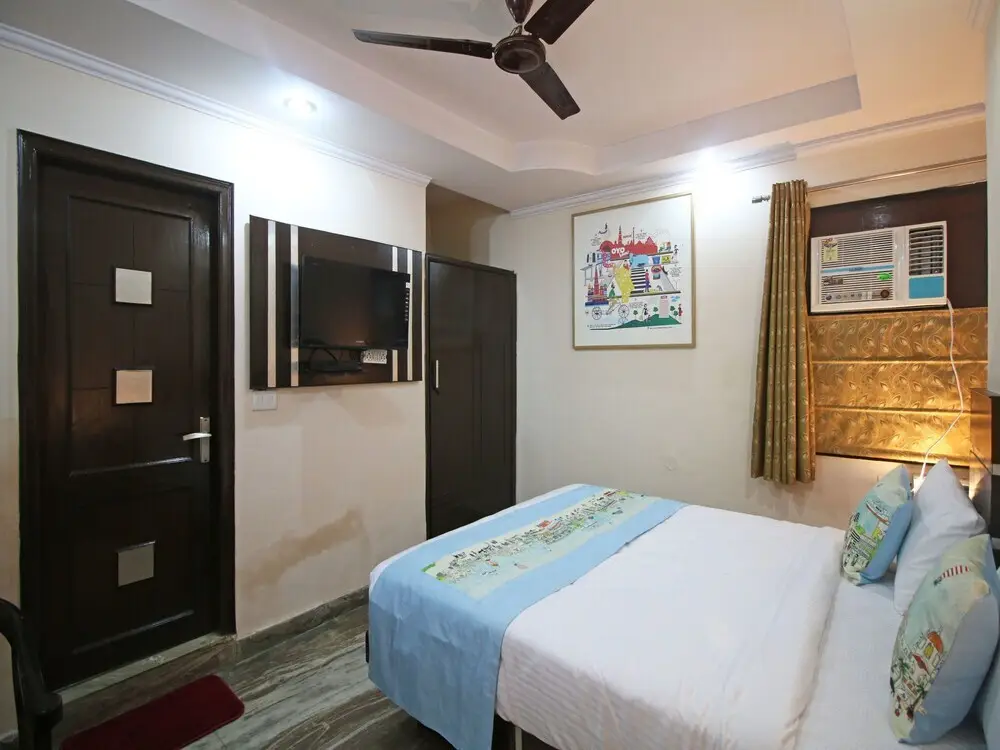 Нью-Дели: OYO Flagship 573 Paharganj NDLS