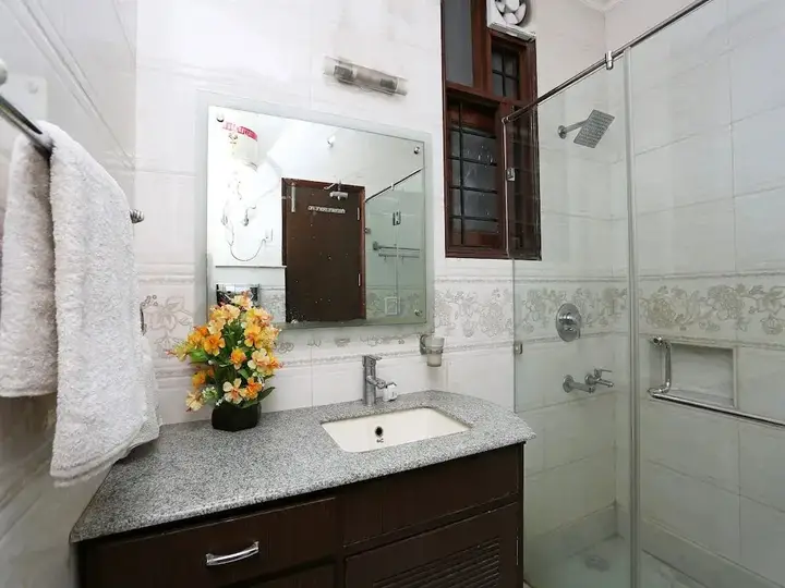 Гуруграм: WudStay Corporate Inn
