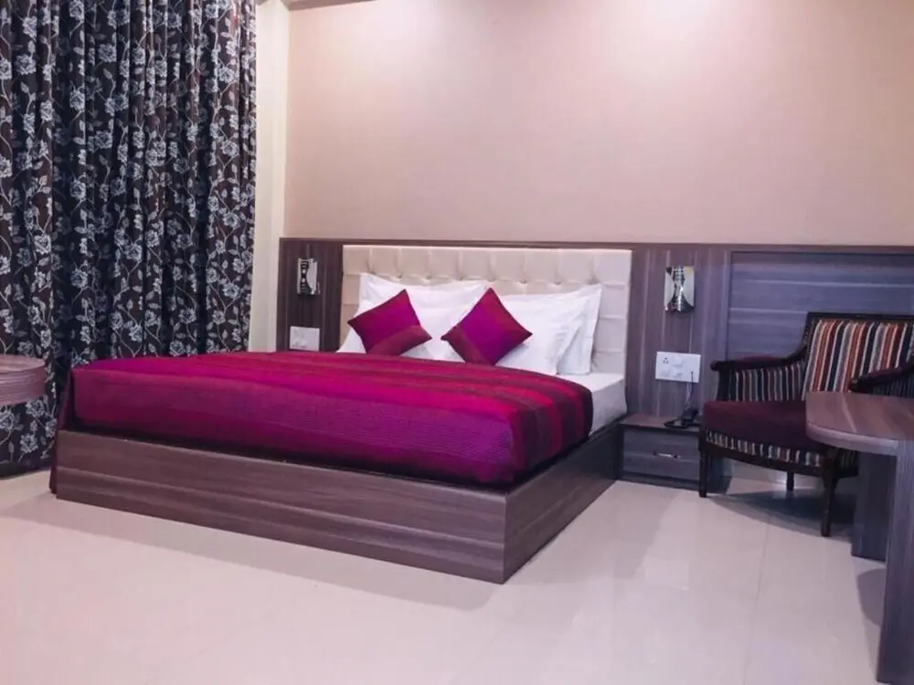 Джайпур: Hotel The Omaira-Jaipur