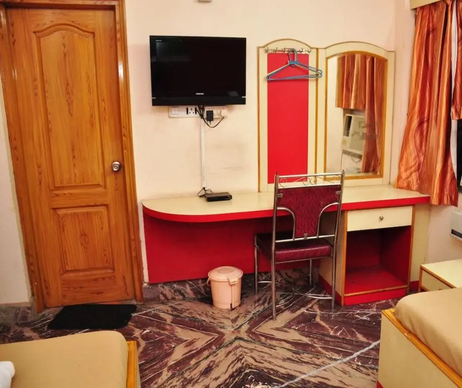 Руркела: Hotel Aastha