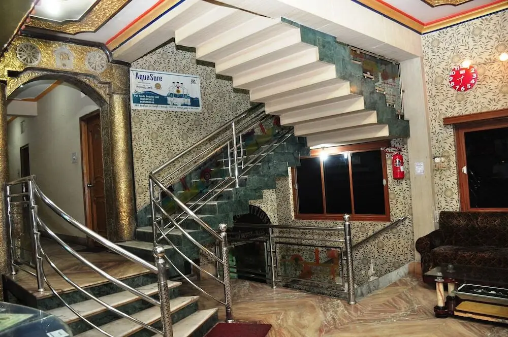 Руркела: Hotel Aastha