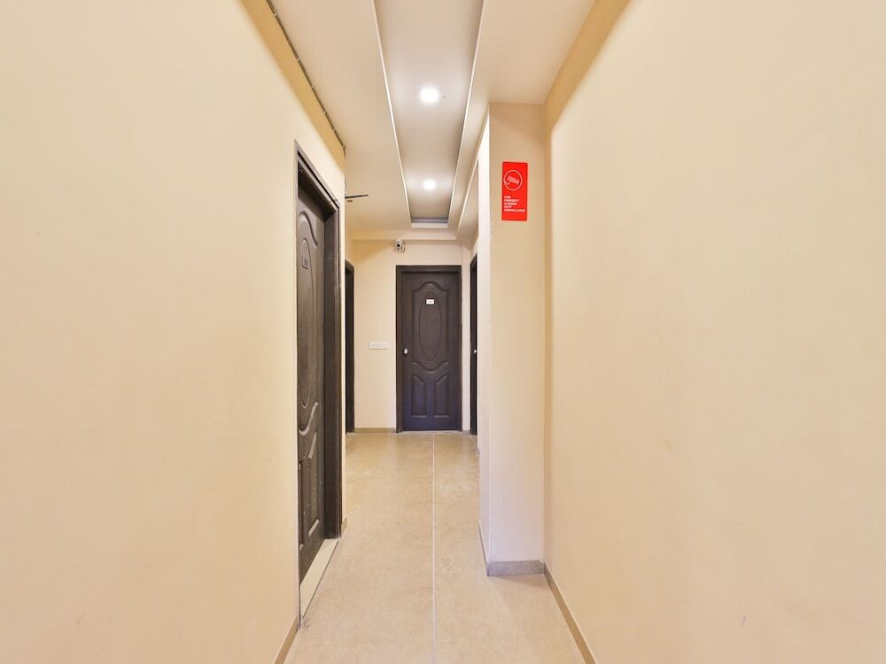 Ахмедабад: OYO 2466 Laljis Hotel