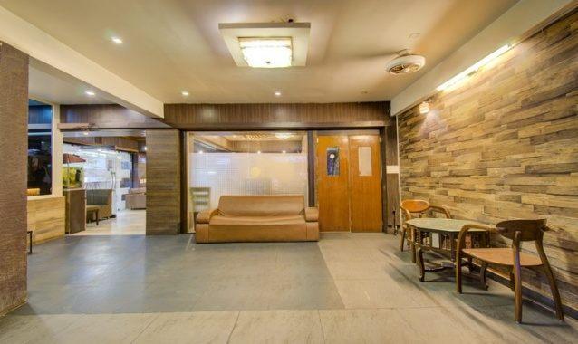 Ахмедабад: Hotel La 365 Residency