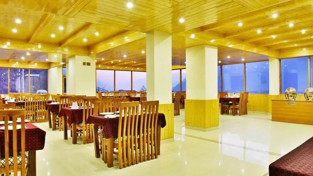 Манали: Whistling Pines Resorts and Spa