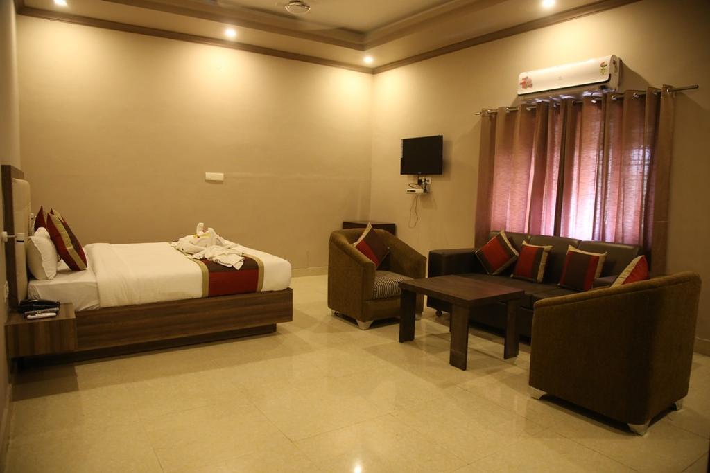 Дехрадун: Hotel Fusion Destino