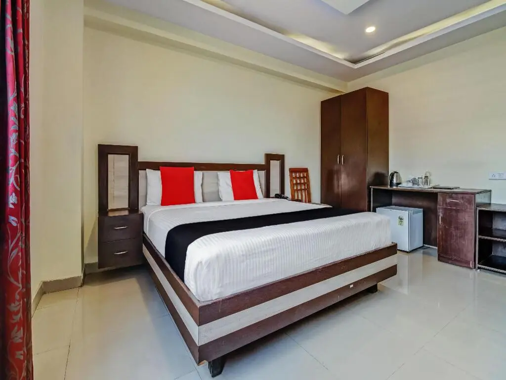 Бангалор: Capital O 1435 Hotel Millennium Plaza