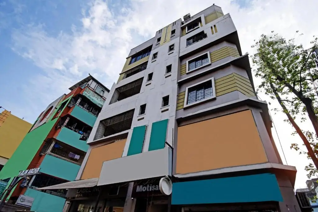 Колката: Fabhotel Motisarai