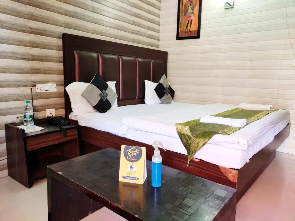 Наинитал: Hotel Cloud7
