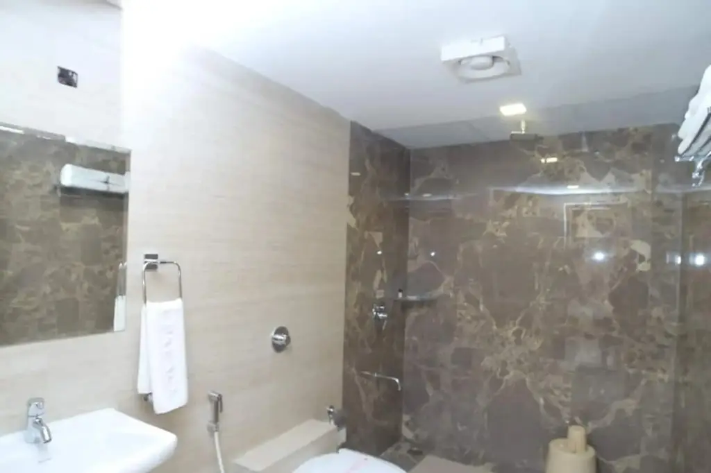 Хидерабад: OYO 1520 Hotel Tourist Plaza