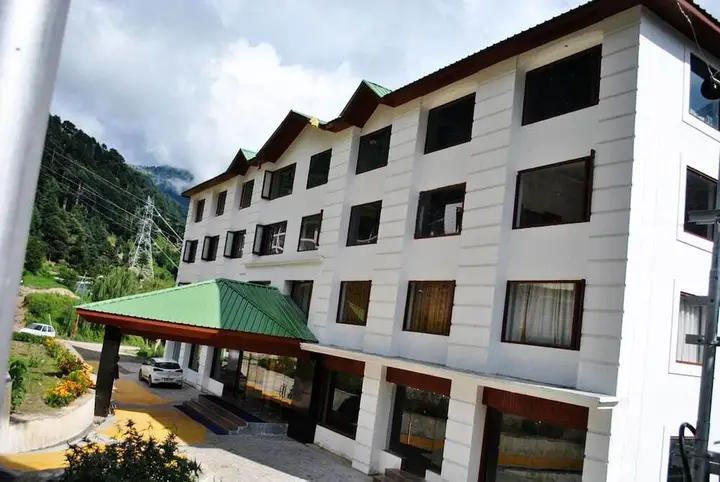 Патнитоп: Hotel Natraj International