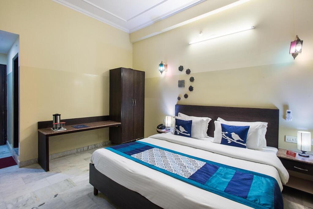 Джайпур: Hotel RDB Palace