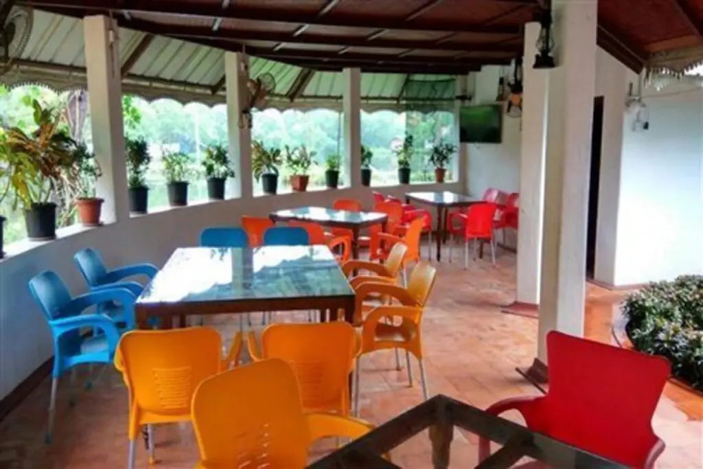 Коччи: Kadaloram Beach Resort