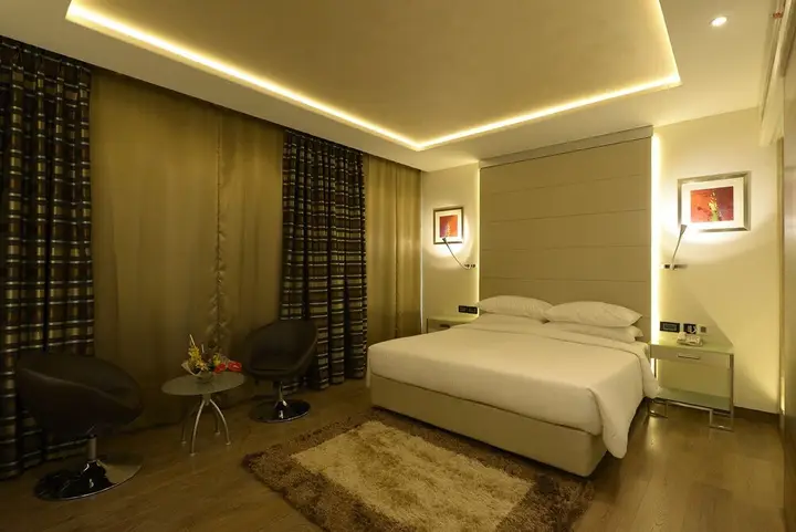 Мумбаи: Genesis Hotel Near Mumbai Airport