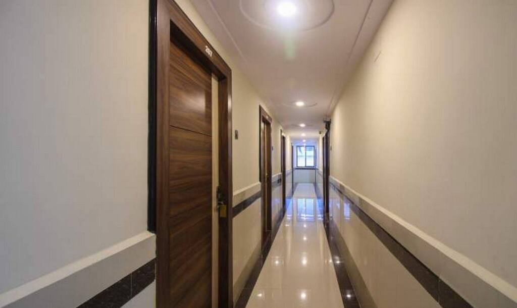 Нави-Мумбай: FabHotel Parimeet Navi Mumbai