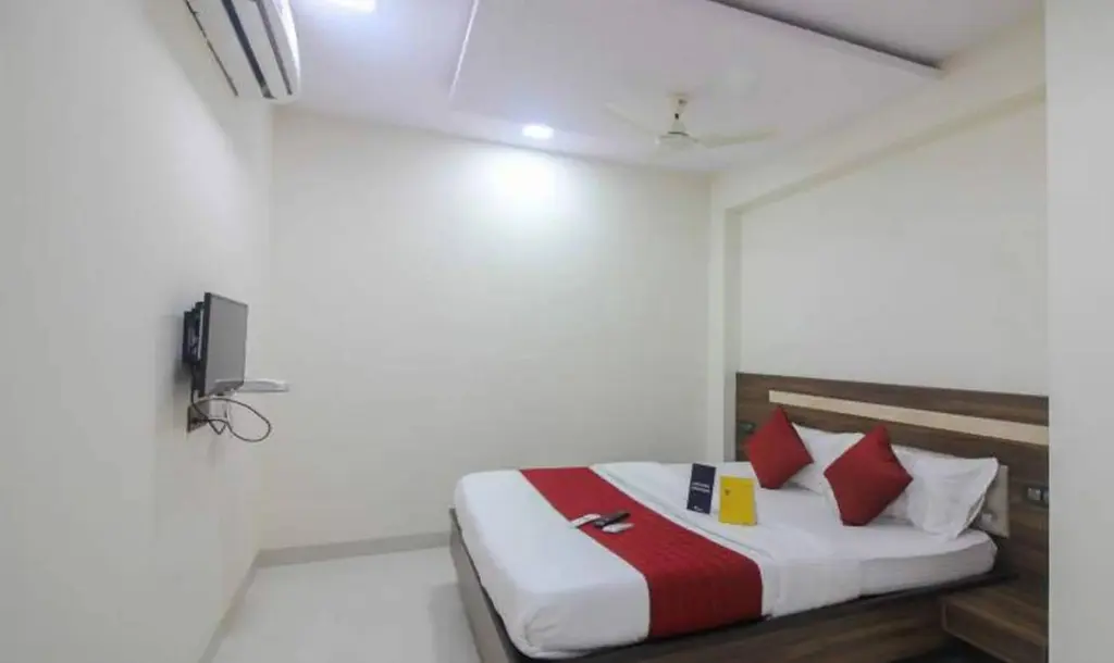 Нави-Мумбай: FabHotel Parimeet Navi Mumbai