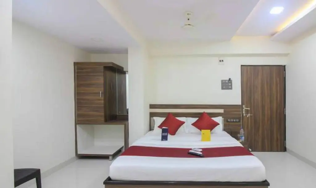 Нави-Мумбай: FabHotel Parimeet Navi Mumbai
