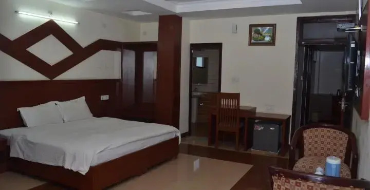 Хандала: Saubhagya Inn International
