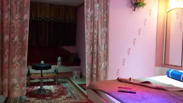 Пачмарай: Hotel Prateek