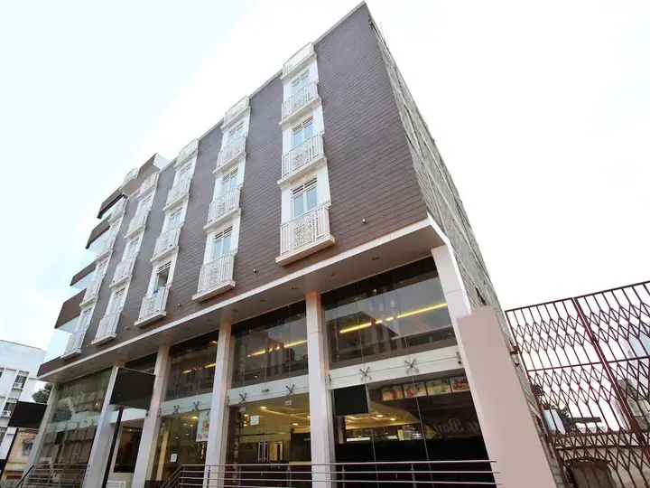 Майсур: OYO 6757 Moriz Inn Boutique Hotel
