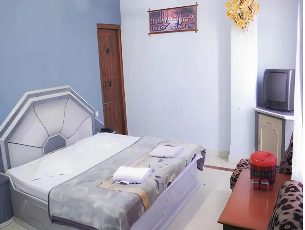 Пачмарай: Hotel Paradise