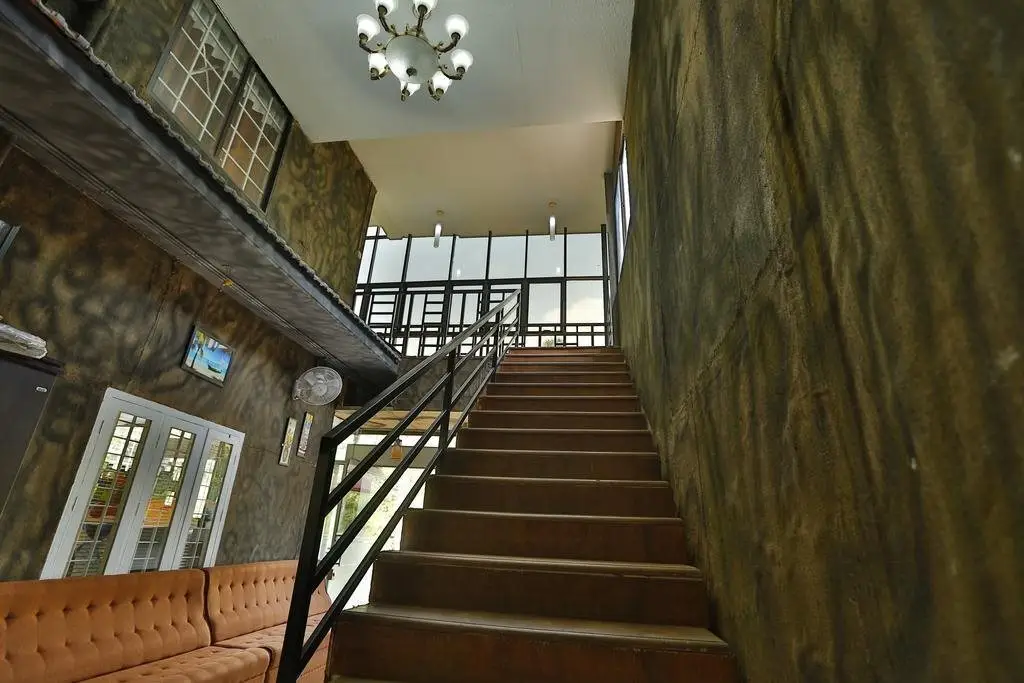 Велламундра: Taaza Residency