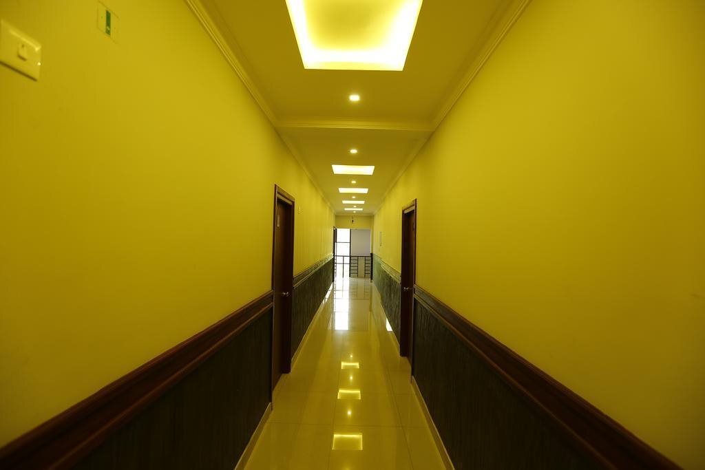 Велламундра: Taaza Residency
