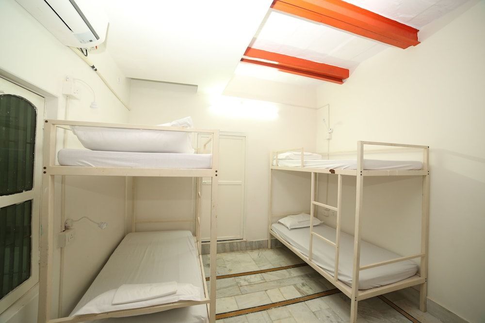 Варанаси: Roadhouse Hostel Varanasi