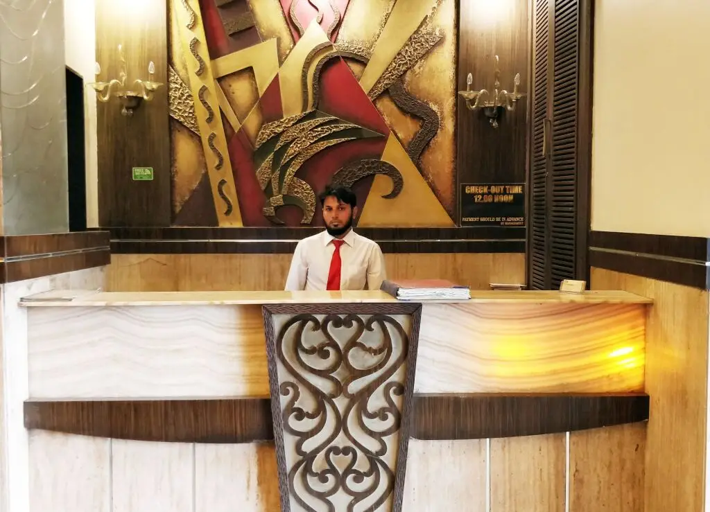Мумбаи: Hotel Kamran Residency - Near US Embassy