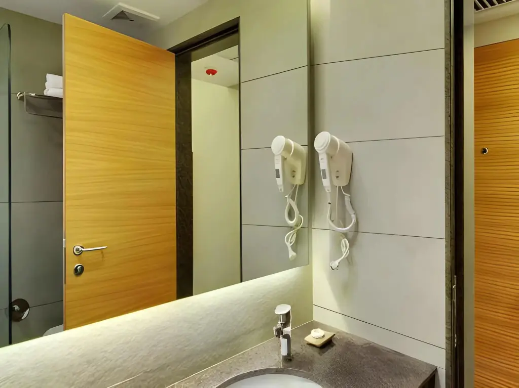Junagadm: Click Hotel Junagadh