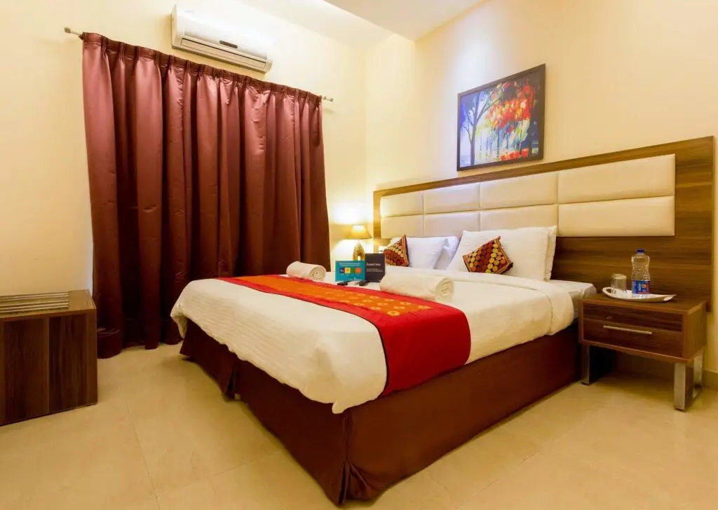 Бангалор: FabHotel Astra Electronic City