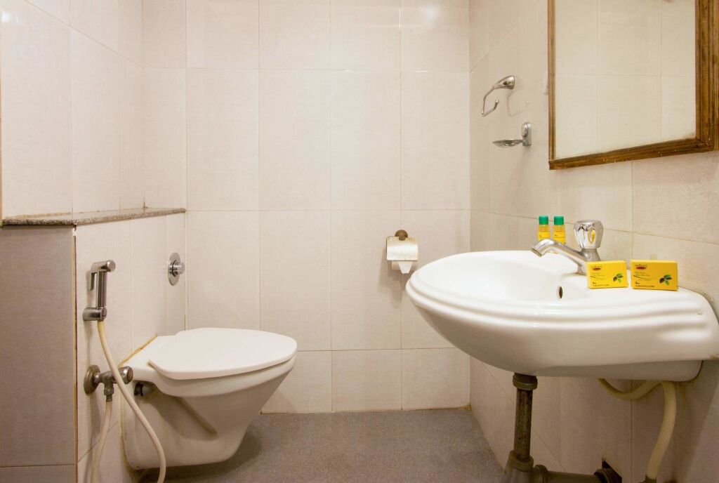 Бангалор: FabHotel Astra Electronic City