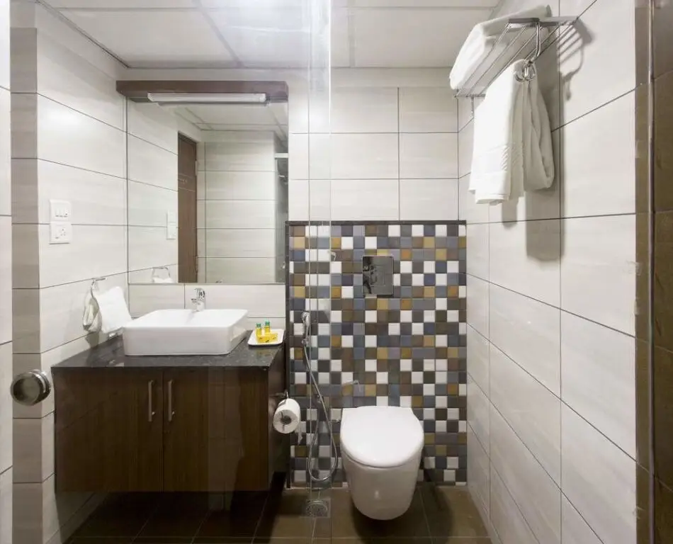 Бангалор: FabHotel Oakwoods Serai