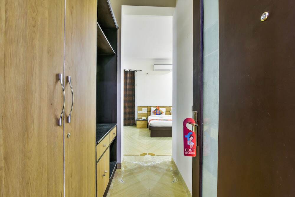Гуруграм: FabHotel Dee Novo Golf Course Road