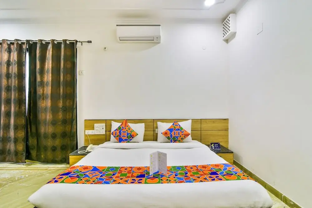 Гуруграм: FabHotel Dee Novo Golf Course Road