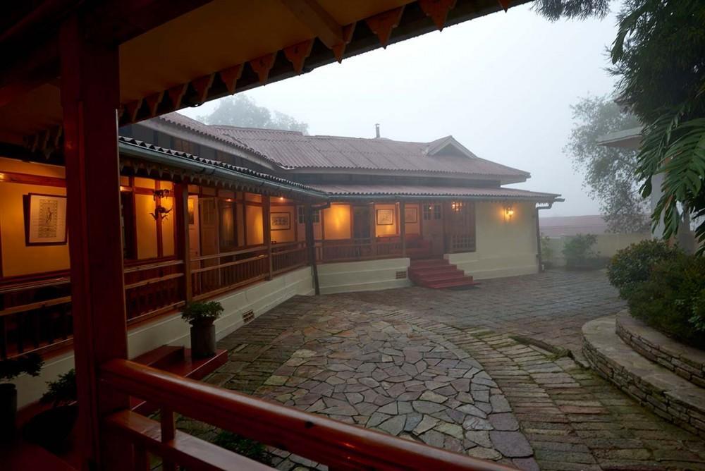 Диранг: The Heritage Club - Tripura Castle
