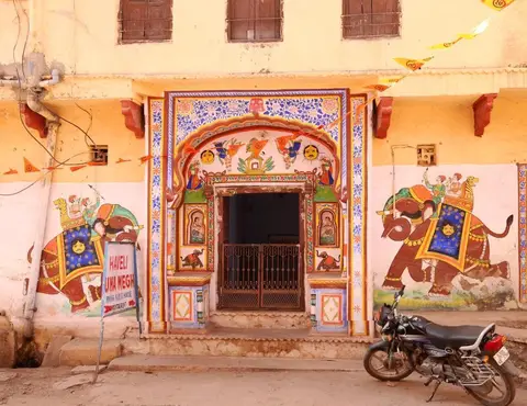 Haveli Uma Megh Tourist Guest House — фото 1