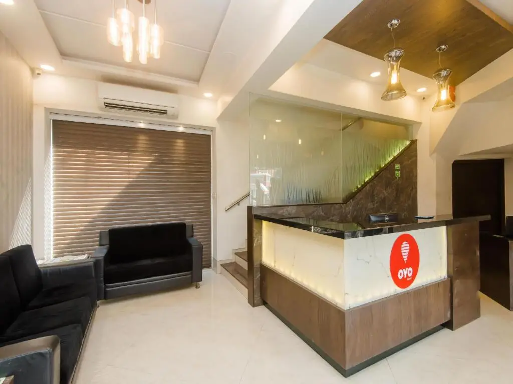 Мумбаи: OYO 8690 Hotel Kalpana Elite