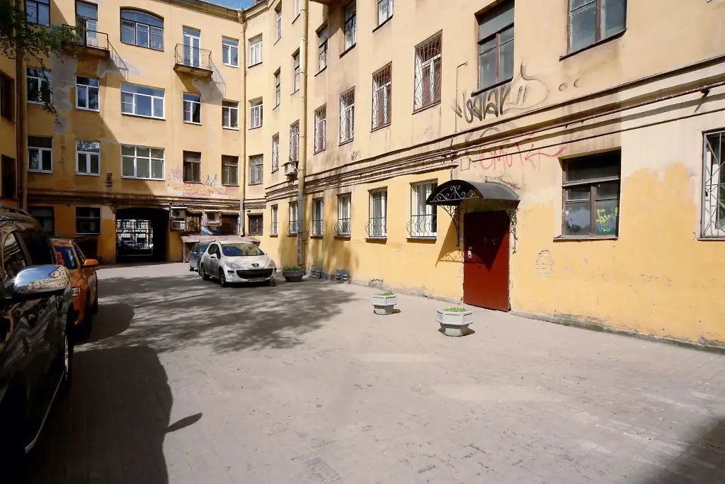 Санкт-Петербург: Marata 18 Apartments