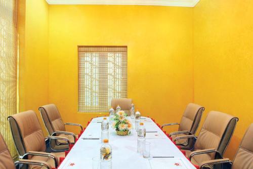 Cheppad: Empire Residency