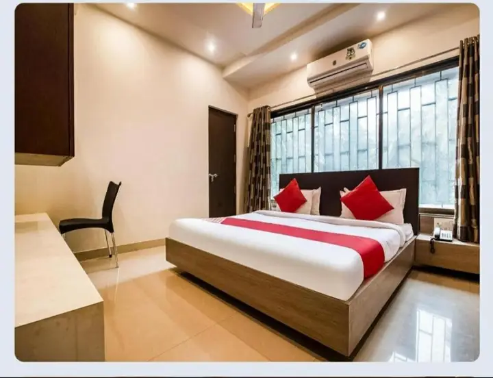Малван: Shri Maharaj Executive Hotel