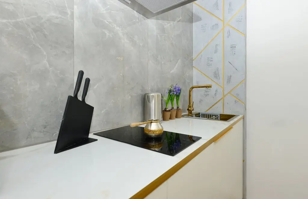 Москва: Апартаменты #1 Grey studio for 2+2 by Lo Apartments